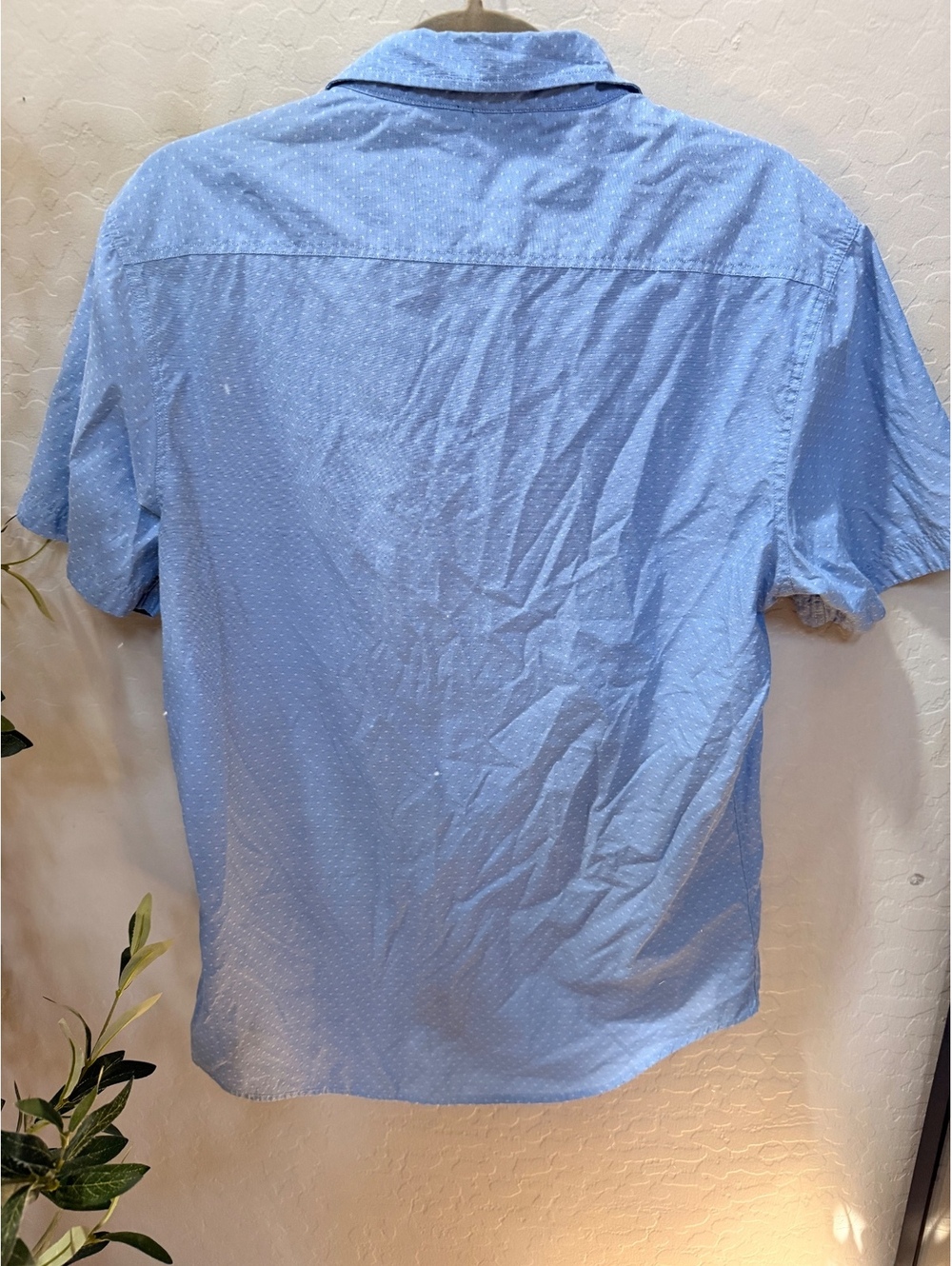 Level Ten Button Up - Picture 4 of 4